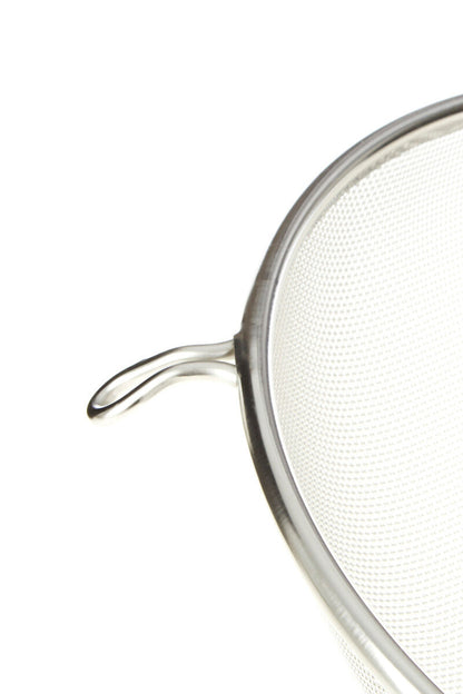 Zenigo Large Sieve With Wooden Handle