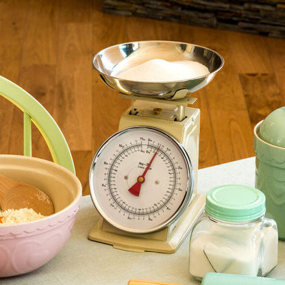 Olivier 5Kg Cream Retro Kitchen Scale
