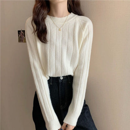 College Style Pullover Women's Base