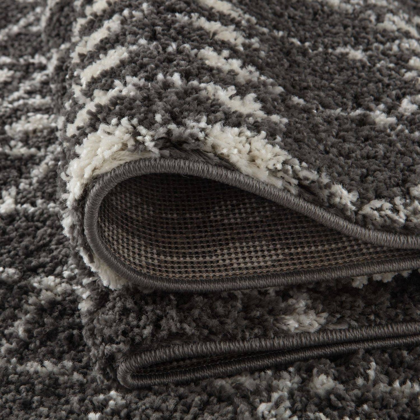 Moroccan Dark Grey Shaggy Rug | 1040