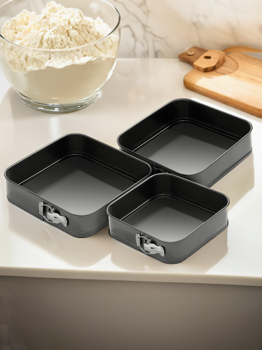 Mari Set Of 3 Spring Form Square Cake Tins