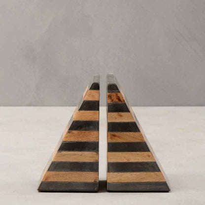 Kata Bookends