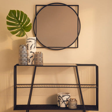 Sorrell Black And White Large Planter