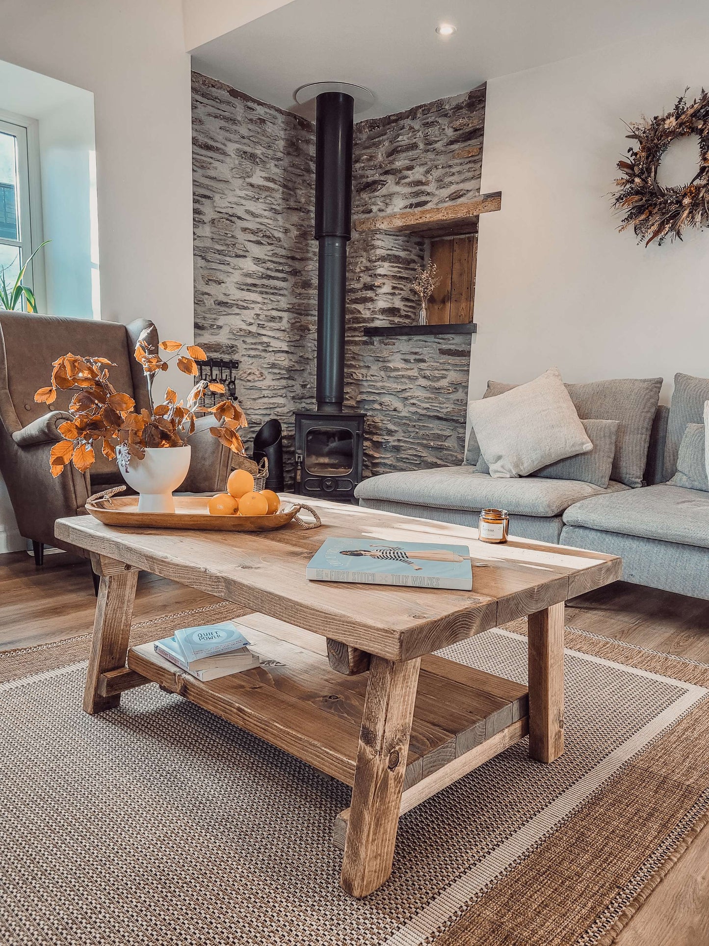 ARBA Rustic Wooden Coffee Table With Shelf