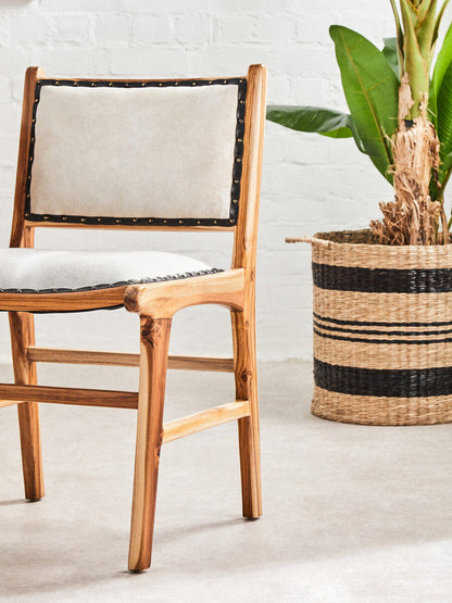 Arles Set of 2 Seagrass Baskets with Black Stripes