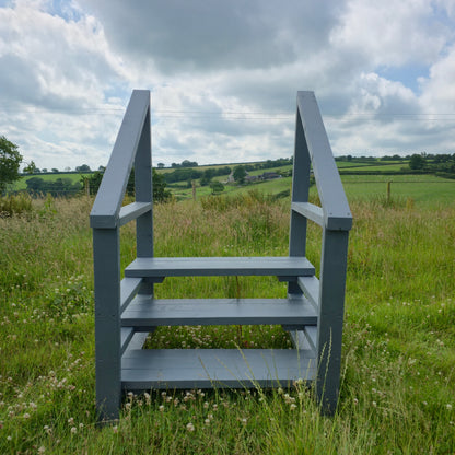 Outdoor Stairs Kit For Caravan and Lodges / Outdoor Wooden Stairs (Partial Assembly Required)