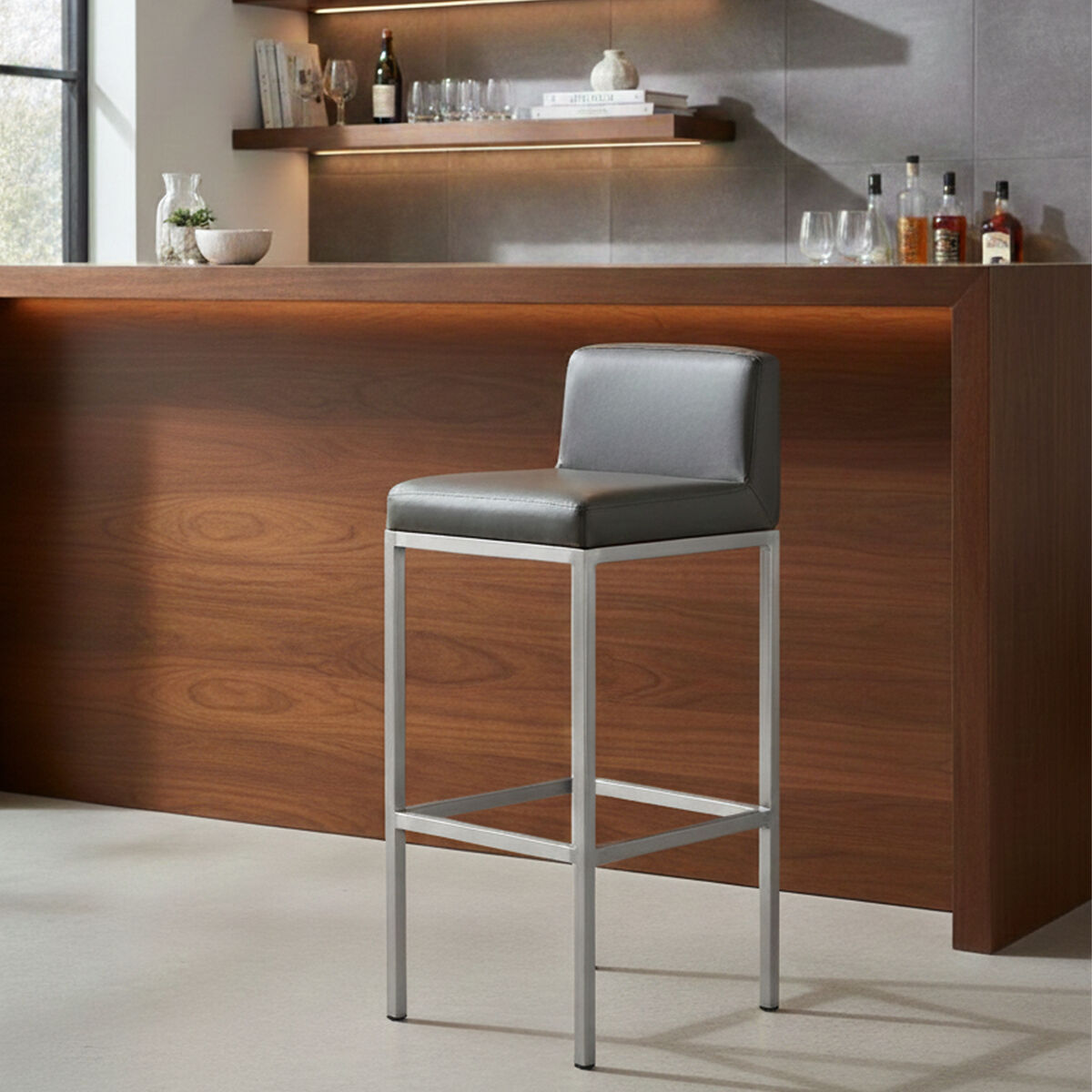 Black and Chrome Finish Bar Chair | Baina