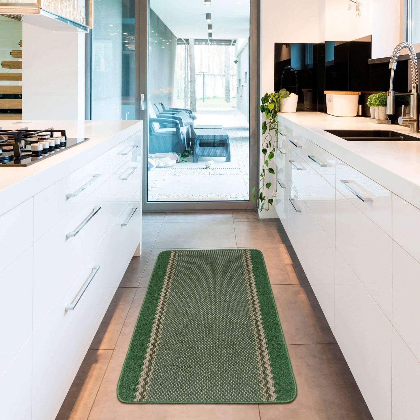 Washable Designer Bordered Green Rug | 116Gr