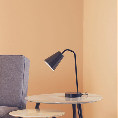 Black Metal Modern Desk Lamp | Shaina