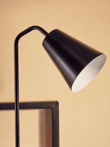 Black Metal Modern Desk Lamp | Shaina