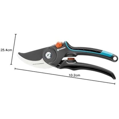Gardena Garden Secateurs B/M: Pruning Shears with Bypass Blade for Branches and Twigs, Maximum Cutting Ø 24 mm, Spring Integrated into Handle, Non-Stick-Coated Upper Blade (8904-20)