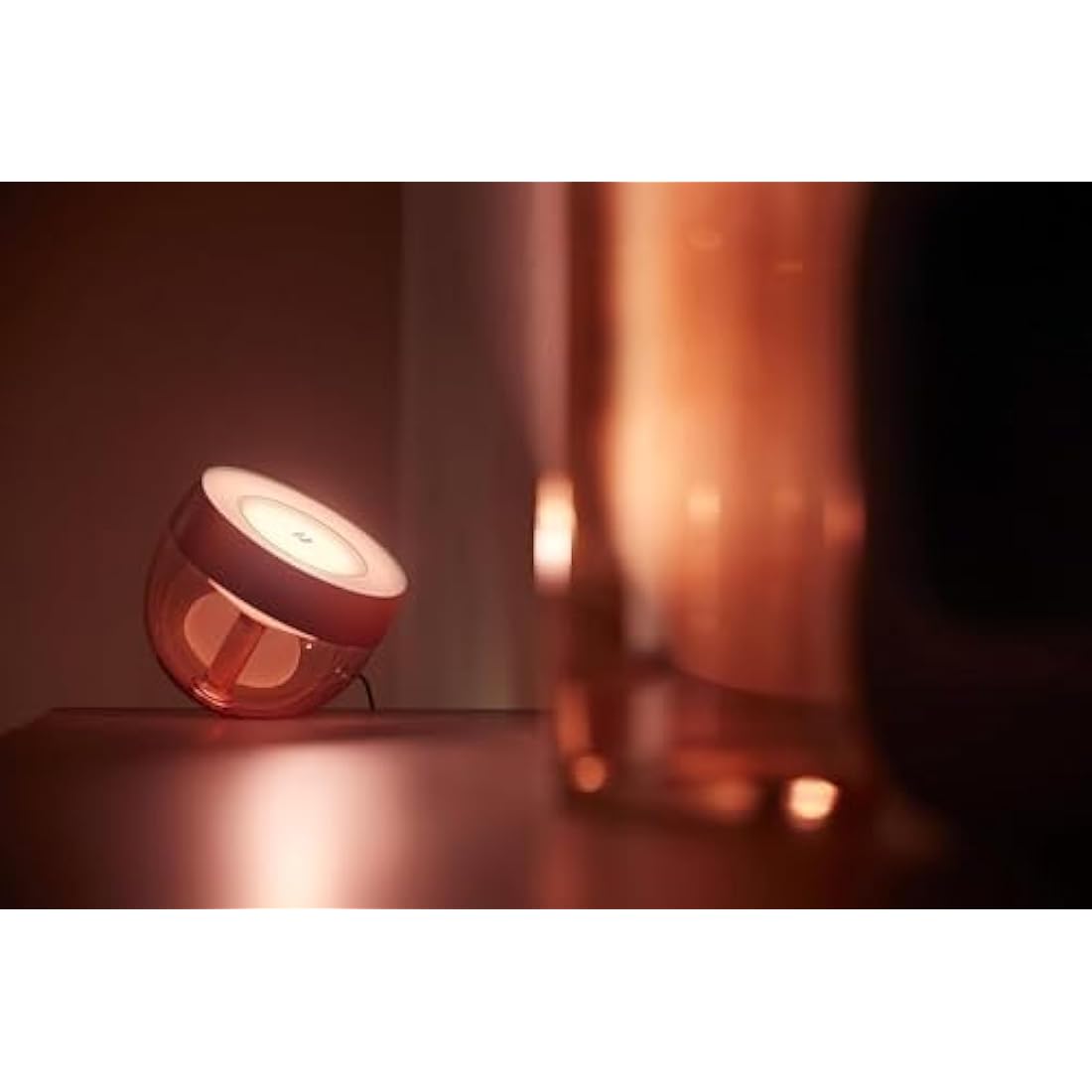 Philips Hue Iris White and Colour Ambiance Smart Table Light v4 [Copper] with Bluetooth. Works with Alexa, Google Assistant and Apple Homekit
