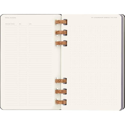 Moleskine Monthly and Weekly Spiral Agenda 12 Months 2024, Agenda 2024, Size Large 15x21, Hard Cover and Elastic Closure, Colour Black