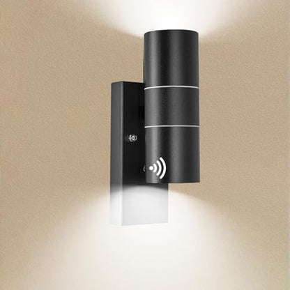Wondlumi Outdoor Wall Lights Dusk Till Dawn Sensor, Outside Lights Mains Powered 240V IP44 Black Incl. 2X 5W GU10 Bulbs Cool White 6000K