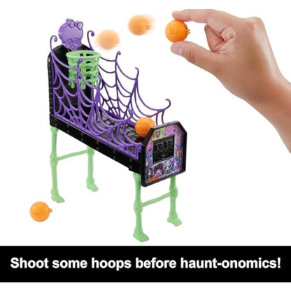 Monster High Student Lounge Playset, Doll House Furniture and Themed Accessories with Two Pets and Working Vending Machine