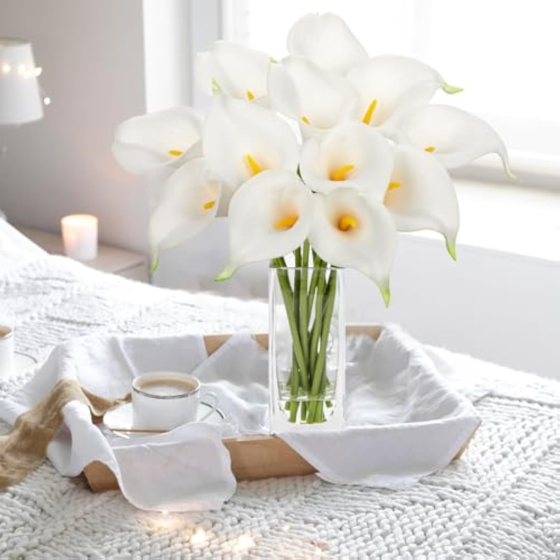Hollyone 12 pcs Artificial Calla Lilies with Glass Vase Realistic Fake Flowers, Real Touch White Faux Flowers in Vase for Home, Living Room, Wedding, Centerpiece, Office, Party Decorations