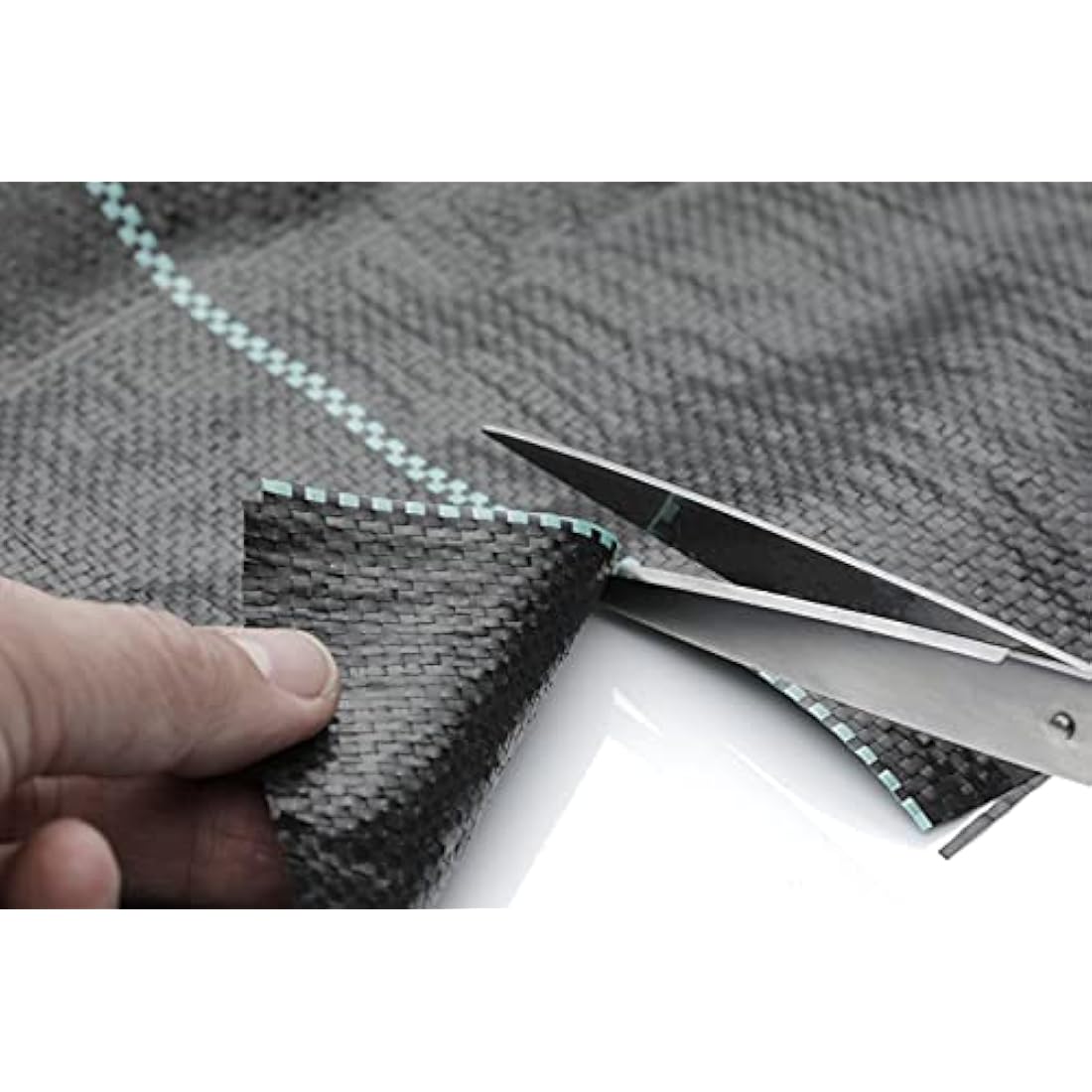 GardenMate 2m x 20m sheet woven weed control fabric - UV stabilised 100gsm landscape ground cover membrane…