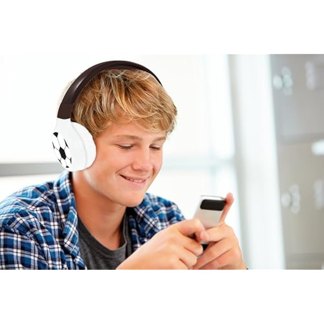 LEXIBOOK - Football - 2-in-1 Bluetooth & Wired Headphones with microphone and control button, Foldable and Adjustable, Long lasting rechargeable battery, HPBT010FO