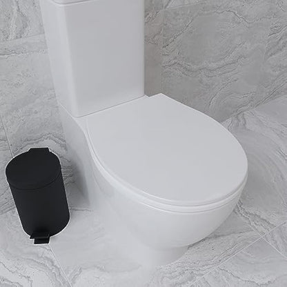 Croydex Capri Oval Toilet Seat Soft Close and Quick Release Button - with Adjustable Hinges to Fit All Standard Toilets, Heavy Duty White Polypropylene, Bottom Fixing