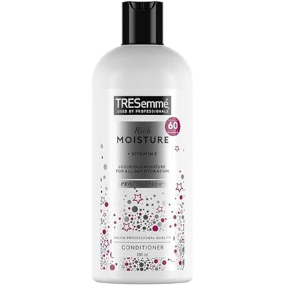 TRESemme Rich Moisture Conditioner luxurious moisture for all-day hydration for dry, damaged hair 6x 680 ml