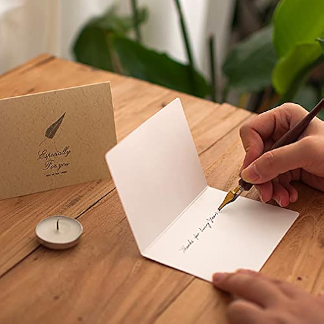Rose Gold Gift Box, 33x26x11cm Large Gift Box with Magnetic Lids and Silk Ribbon Specially Designed for Presents Birthdays, Holidays, Anniversaries Gift Packaging