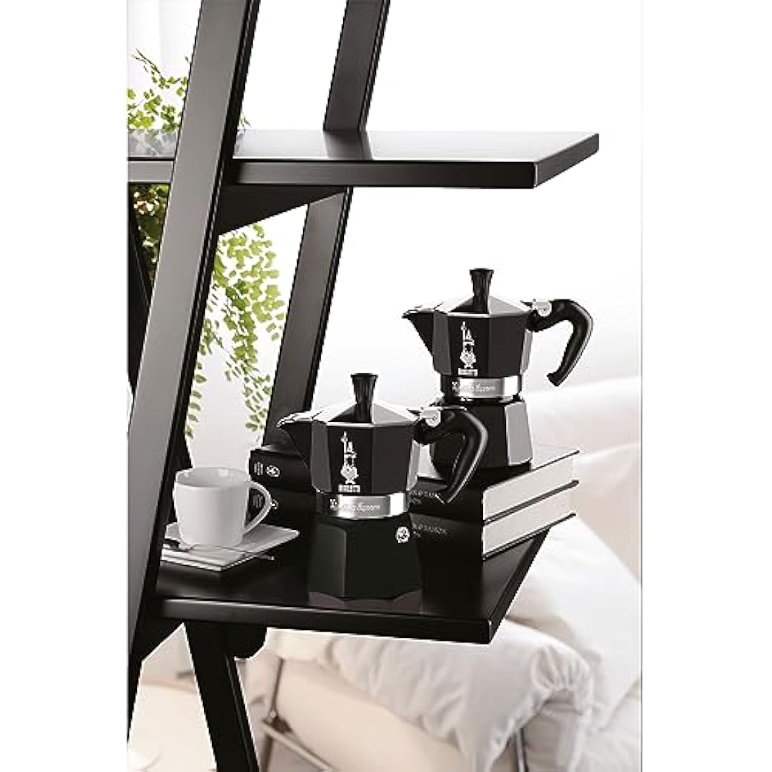 Bialetti 4953 Moka Express Espresso Maker for 6 Cups, Aluminium, Black CD - Bialetti Moka Express 6tz black,30 x 20 x 15 cm