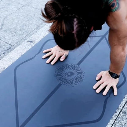 Liforme Special Yoga Mat - Patented Alignment System, Warrior-like Grip, Non-slip, Eco-friendly and Biodegradable, sweat-resistant, Long, Wide and Thick, 4.2mm thick mat for comfort