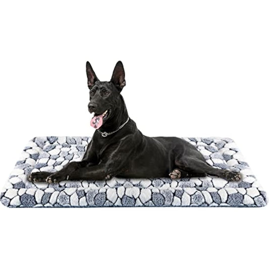 VANKEAN Stylish Dog Crate Pad Bed Mat Reversible (Cool & Warm), Soft Pet Sleeping Mat Dog Bed for Crate Suitable for Small to XX-Large Dogs and Cats, Machine Washable Crate Beds,Grey Stone Pattern