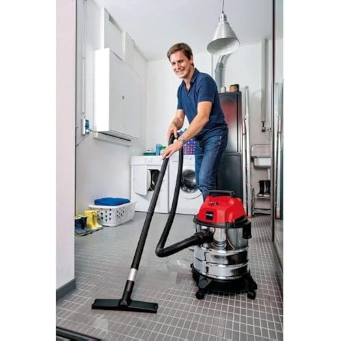 Einhell TC-VC 1820 S wet and dry vacuum cleaner (1,250 W, 20 l stainless steel tank, blow connection, 4 castors, Ø 36 mm suction hose + extension, floor nozzle, filters)