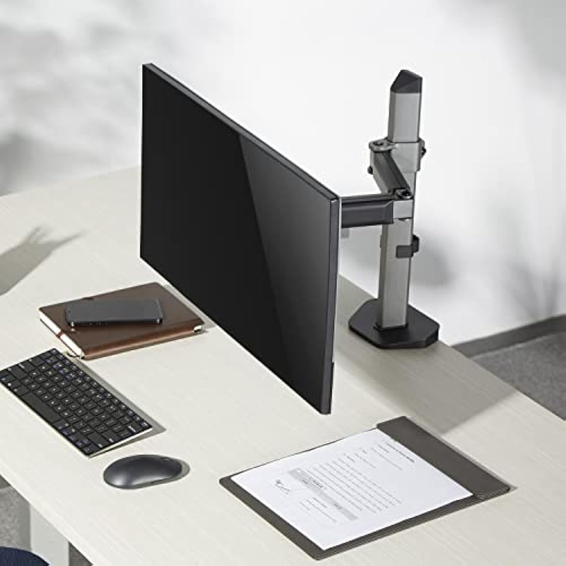Ergo Office ER-448 Deluxe Articulating Monitor Holder, 17"-32", max. 9kg