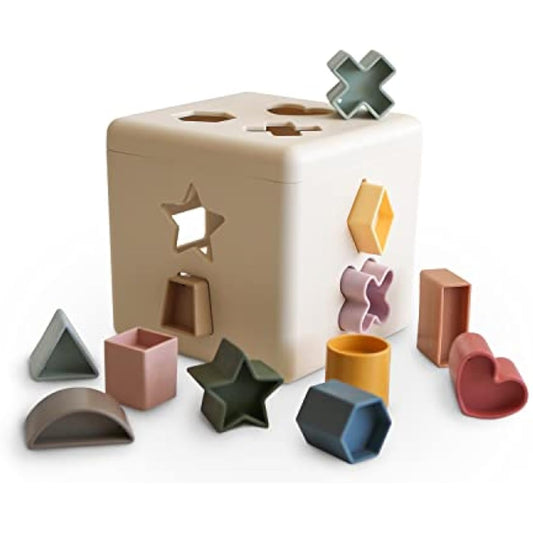 Mushie Shape Sorting Box | 12 Shapes Colorful Sorter Toy | Suitable age: +10 months Educational toys for toddlers | Polypropylene Made in Denmark