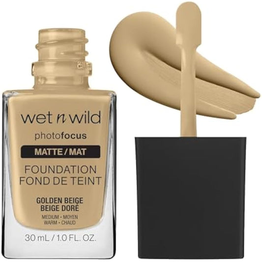 Wet n Wild, Photo Focus Foundation Matte, High-coverage Foundation with Light-adjusting Complex for a White Cast-free Effect and a Camera-ready Makeup, Matte Finish, Vegan, Golden Beige
