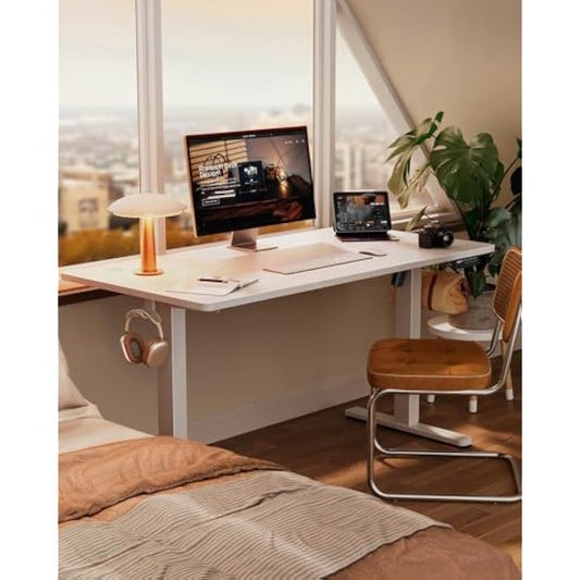 ErGear Electric Standing Desk Height Adjustable 140 x 70cm, Sit Stand Desk with 4 Memory Smart Pannel, Home Office Desk with Splice Board