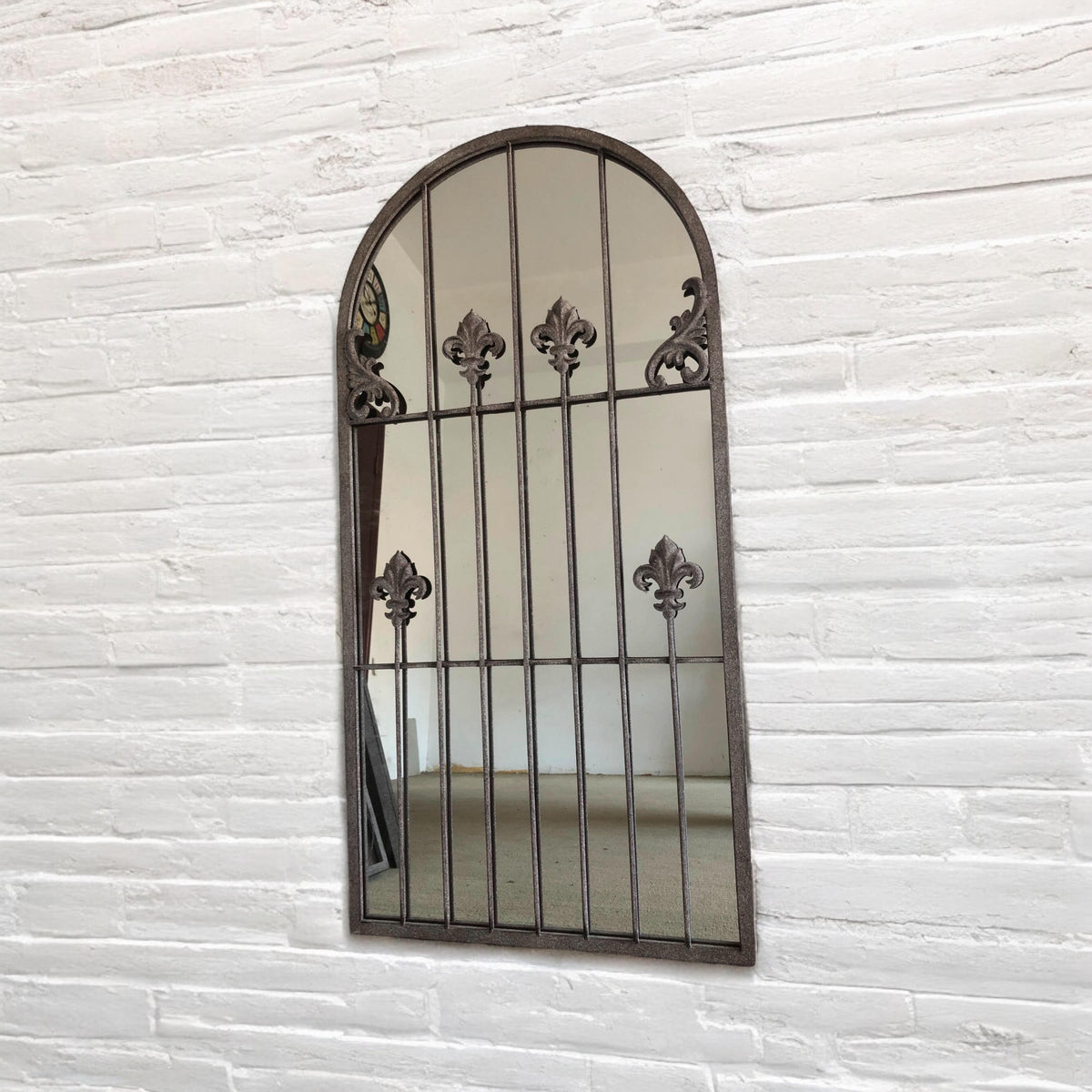 AcaciaHome Stylish 120CM Framed Arched/Rectangle Wall Mirror - Textured Cast Iron Frame with Mid-Century Modern Flair for Entryways, Dressing Rooms, Guestrooms, or Living Spaces (Floral Arched)