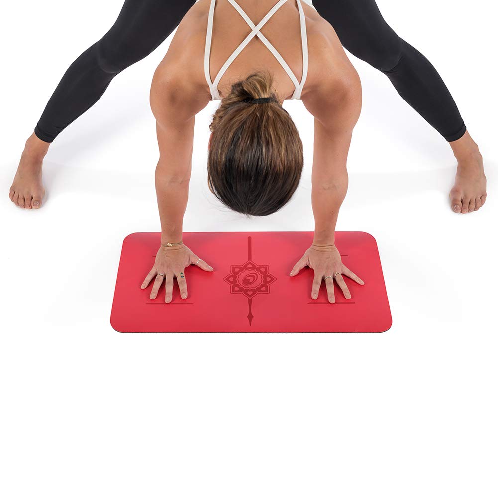 Liforme Yoga Pad - Free Yoga Bag Included - Eco-Friendly and Non Slip Yoga Knee Pad, Elbows and Hands, Biodegradable & Warrior-Like Grip Yoga Mat with