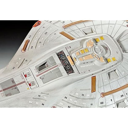 Revell 04992 U.S.S. Voyager 1:670 Scale Unbuilt/Unpainted Plastic Model Kit