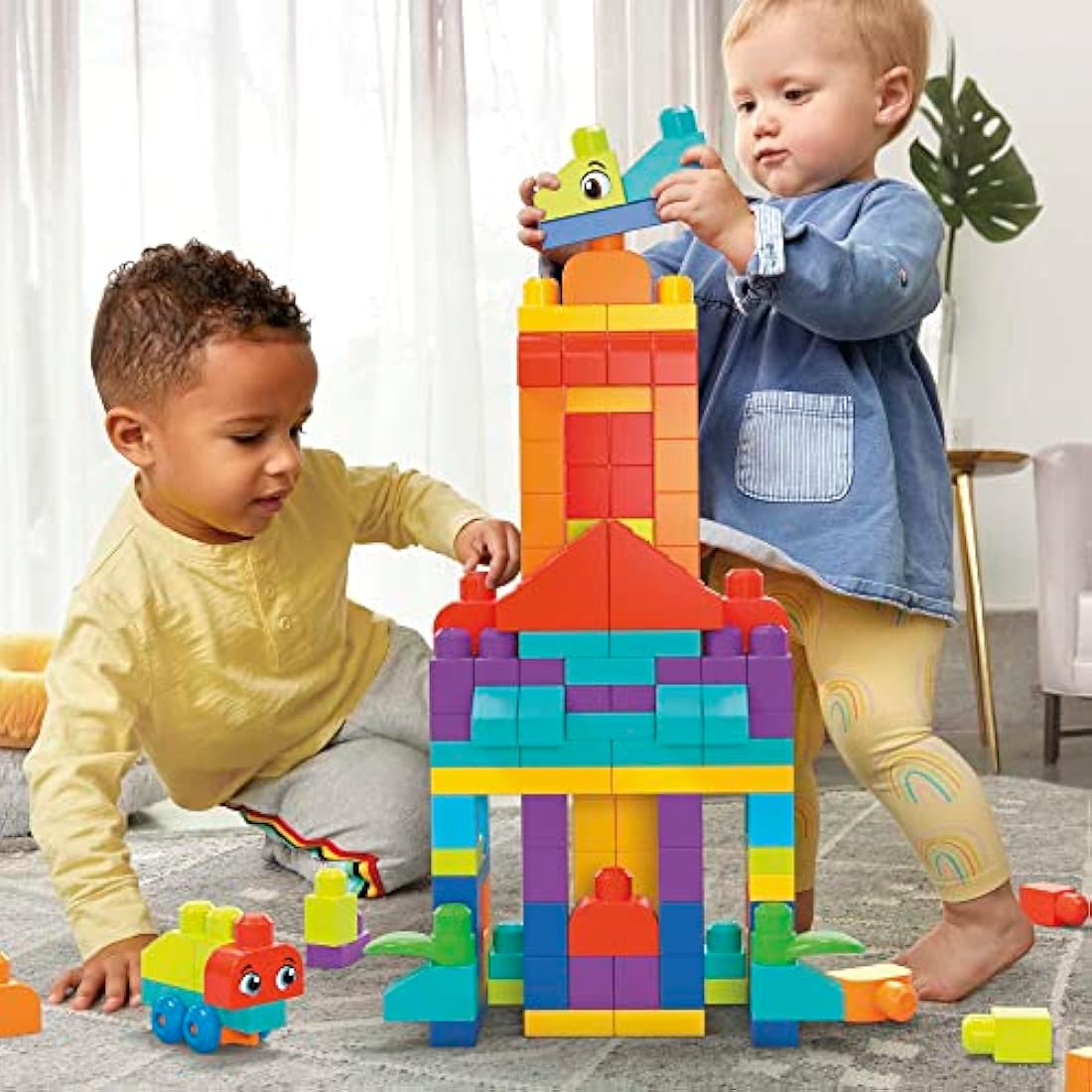 MEGA BLOKS Bigger Building Bag building set with 150 big and colorful building blocks, and 1 storage bag, toy gift set for ages 1 and up
