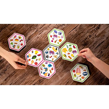 Asmodee | Dobble Connect | Quick Reaction Card Game | Ages 8+ | 2-8 Players | 20 Minutes Playing Time