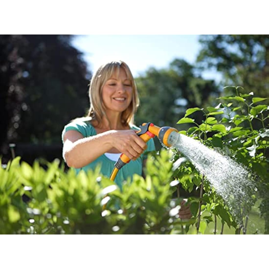 HOZELOCK - Multi-Jet Spray Gun : Ideal for Daily Use, Multi-tasking Gun, Locking Function and Flow Control, 5 Patterns: Cone, Jet, Fast Fill, Fine Rose Flat [2676P0000]