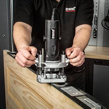 Trend T4 1/4 Inch Variable Speed Workshop Router and Kitbox, Perfect for Hinge Cutting, Timber Profiling & Hand Carving, 850W 115v T4ELK, Black