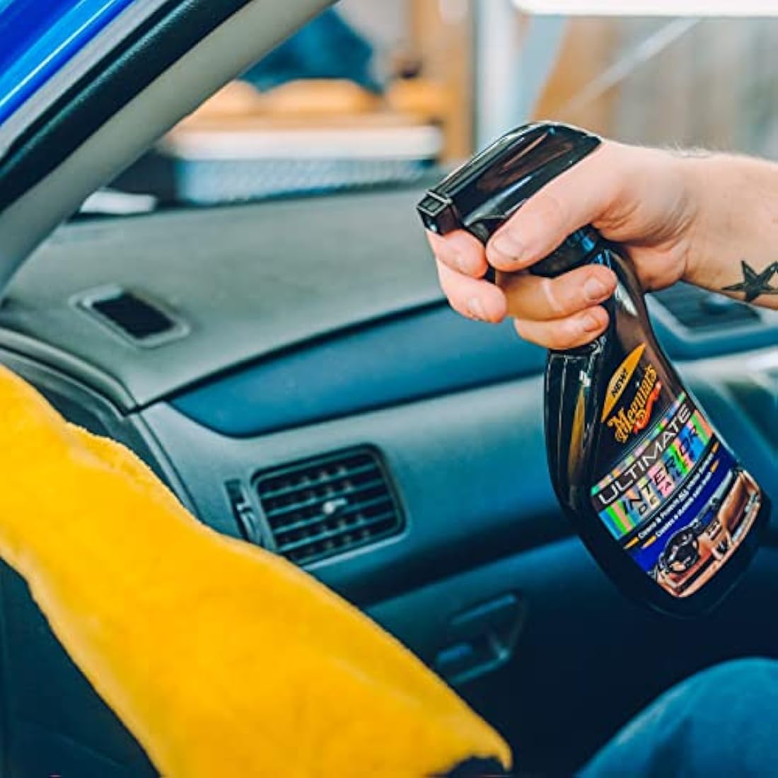 Meguiars Ultimate Interior Detailer 450ml for a satin finish