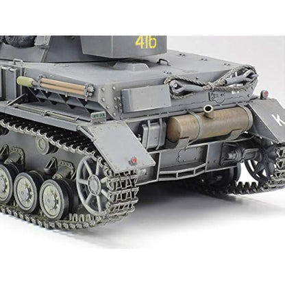 TAMIYA 35374-000 1:35 German Panzerkampfwagen IV Version F L24/75 mm, Model Kit, Plastic Kit, Assembly Kit, Detailed Replica, Unpainted, Grey