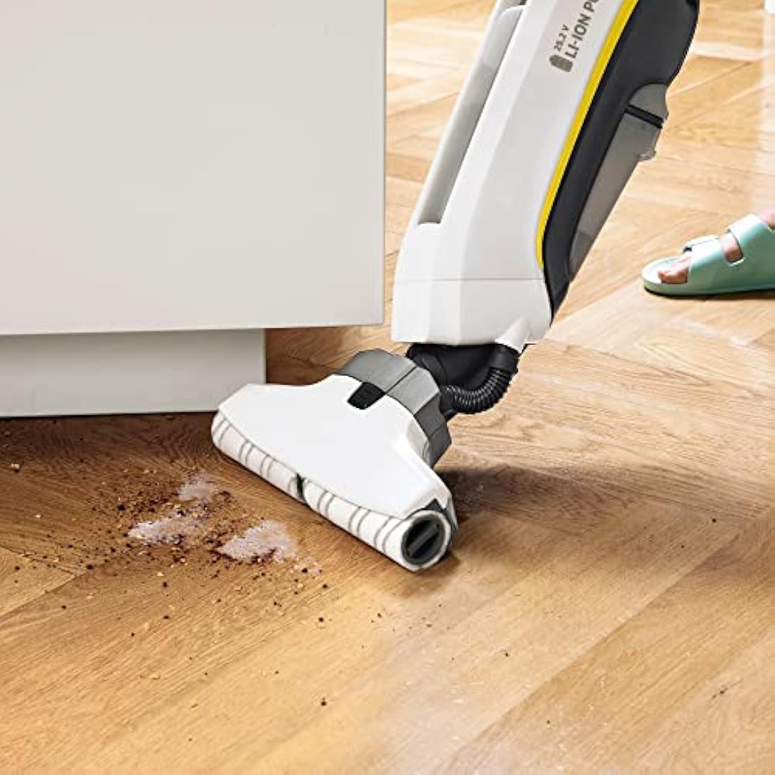 Kärcher floor cleaning and care RM 534 for sealed wooden floors, with effective moisture protection against swelling of the floor, 500ml concentrate makes 40l cleaning liquid when diluted.