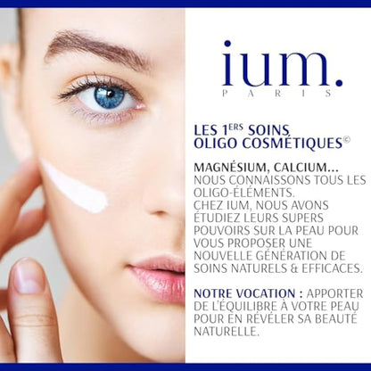 IUM Paris - Vitamin C Serum for Face - Face Serum enriched with Natural Potassium and Sodium - Anti Aging Serum for Face Improves the appearance of the skin, 30 ml, Organic & Vegan