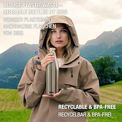 SIGG - Insulated Water Bottle - Meridian - Leakproof - Extra Slim - BPA Free - Plastic Free - Double Walled 18/8 Stainless Steel - Bamboo Screw Top - Brushed - 0.7 L