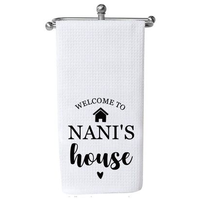 LEVLO Nani Gift Grandma Kitchen Towel Welcome To Nani’s House Grandmother Gifts From Grandkids (NANI'S house MKU)