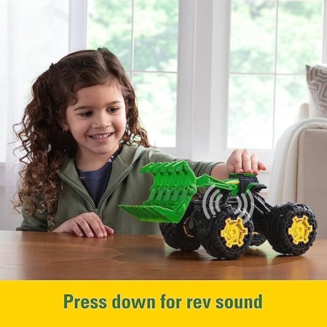 John Deere Kids 736 47327 EA Rev Up Tractor, red