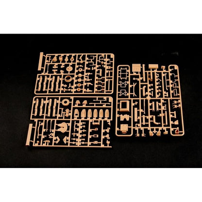 Hobbyboss 1:35 Scale M1070/M1000 HETS Assembly Authentic Kit,Gold