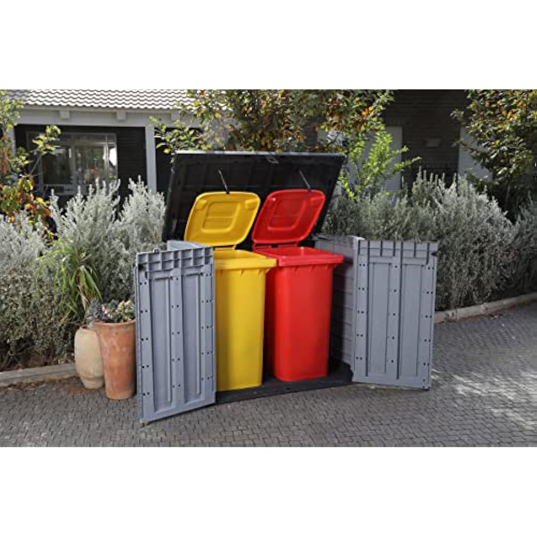 Keter Store It Out Pro Outdoor Garden Furniture Storage Shed Grey| Fade Free | All Weather Resistant | Safe and Secure | Zero Maintenance | 5 year Warranty