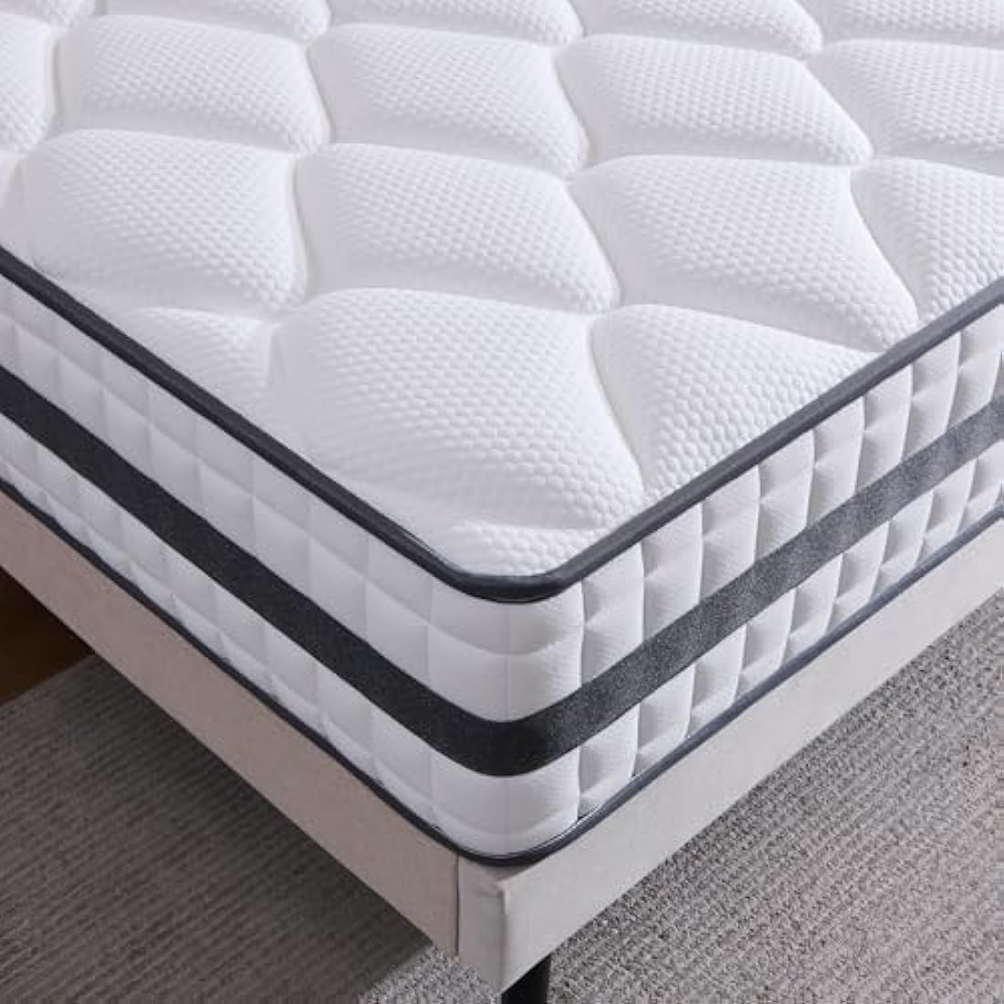 Twirest King Mattress, Hybrid Memory Foam and Spring, Zonal Support, Decompression, Medium Firm, Soft and Breathable Cloth, Mattress-in-Box, 150x200x22cm